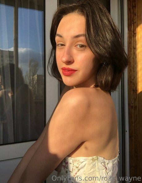 rose wayne star free pics