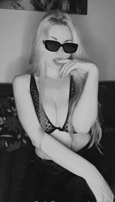 milf pussy onlyfans free xxx img