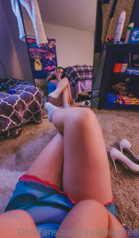 aikoblissfree nice actress galleries