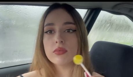 AndrvMaria beautiful actress picture