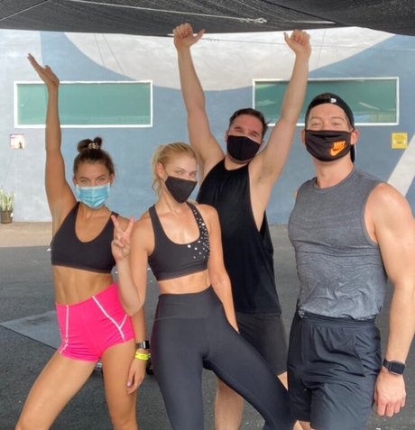 Chloe East erotic model galleries