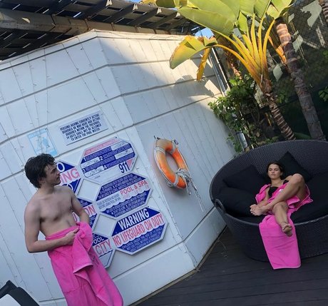 Chloe East star beautiful photos