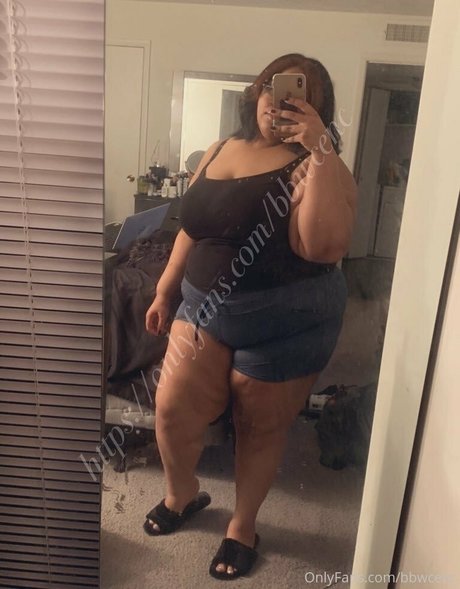 bbwcenc model pic