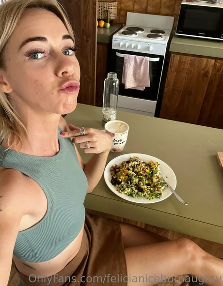 feliciameridiana888 pornographic actress img