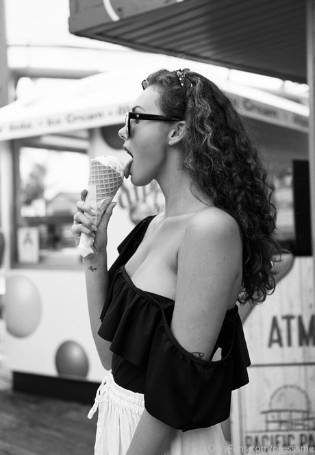 presssme exclusive star image