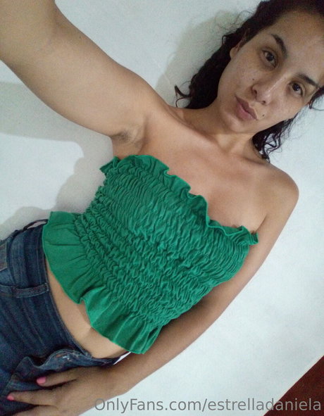 estrelladaniela exclusive star pictures