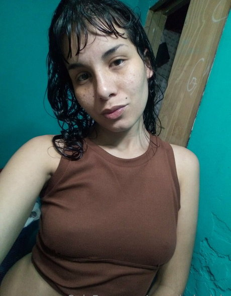 estrelladaniela hot actress photos