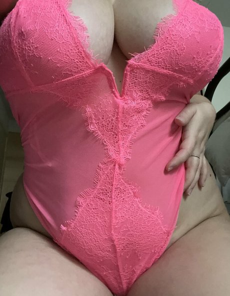 selenaray nice actress pic