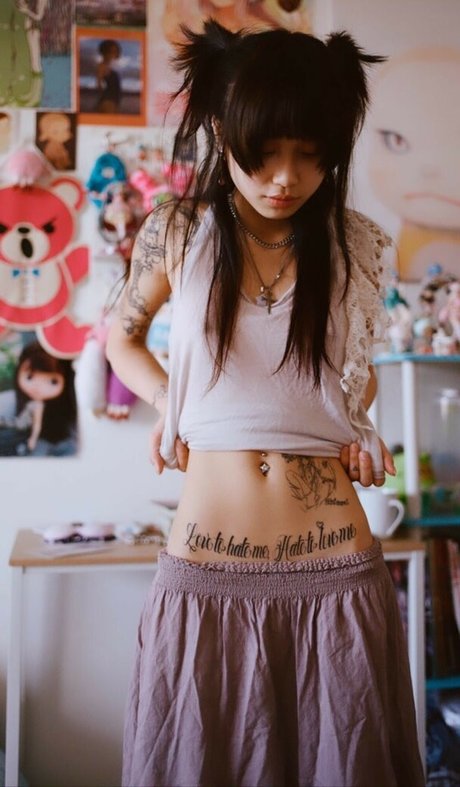 sl33zyskiz nudes actress galleries