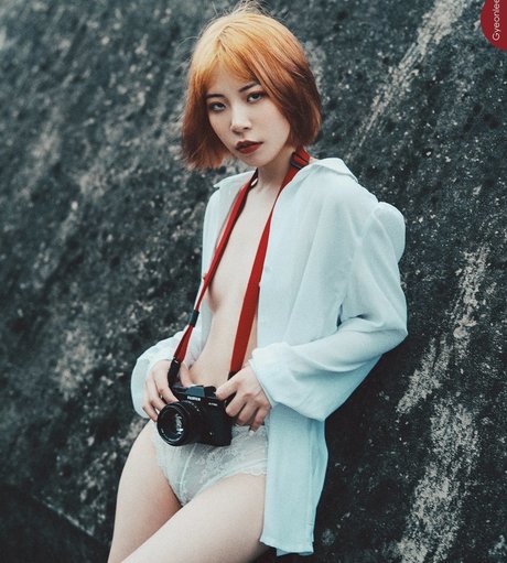 yunij98 pretty model pic