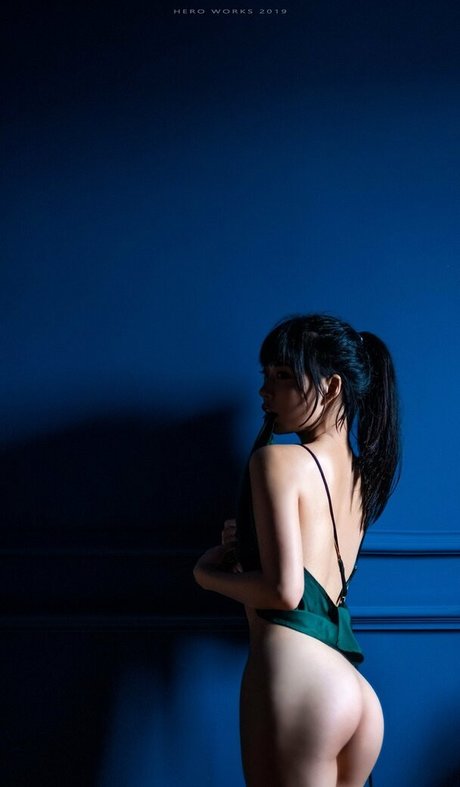 yunij98 exclusive pornstar picture