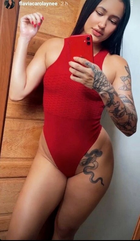 Flavia Carolayne pretty star img