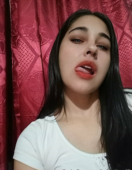 talisoffi beautiful model photo