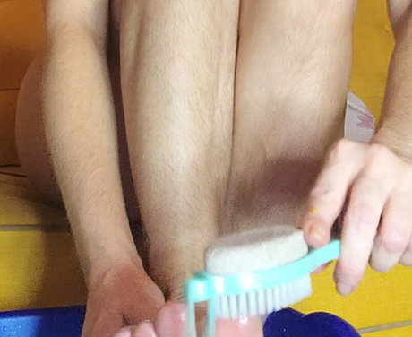 massagefairy naked model galleries