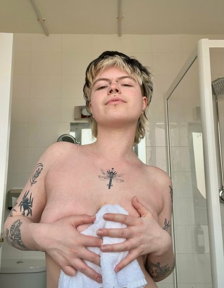 ez butler nudes pornstar picture