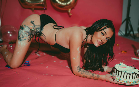 xoxomadds star hot image