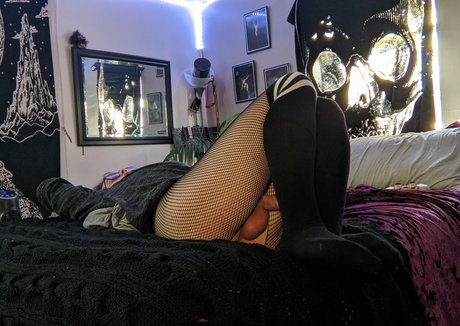 disastergays718 pretty pornstar picture