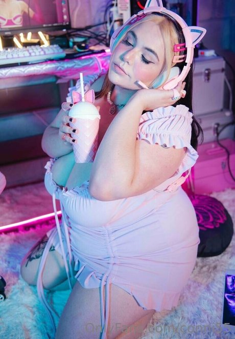 conni55 nice actress pictures