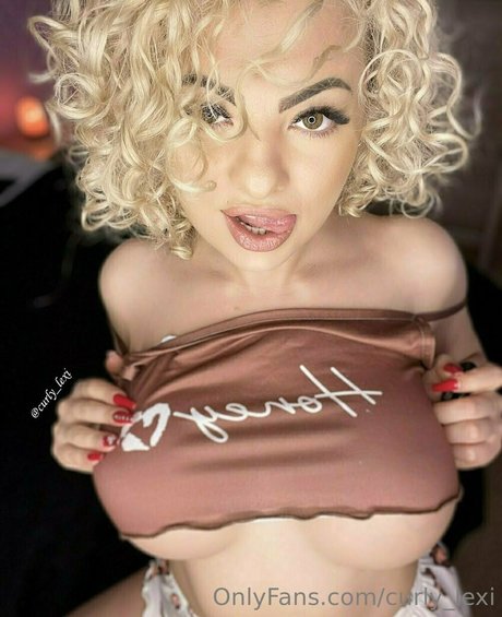 curly lexi nice pornstar pic