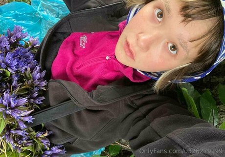 katana miko art star gallery