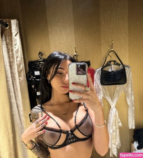 Notyns pornographic star pic