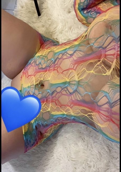 Dounia37 hot model img