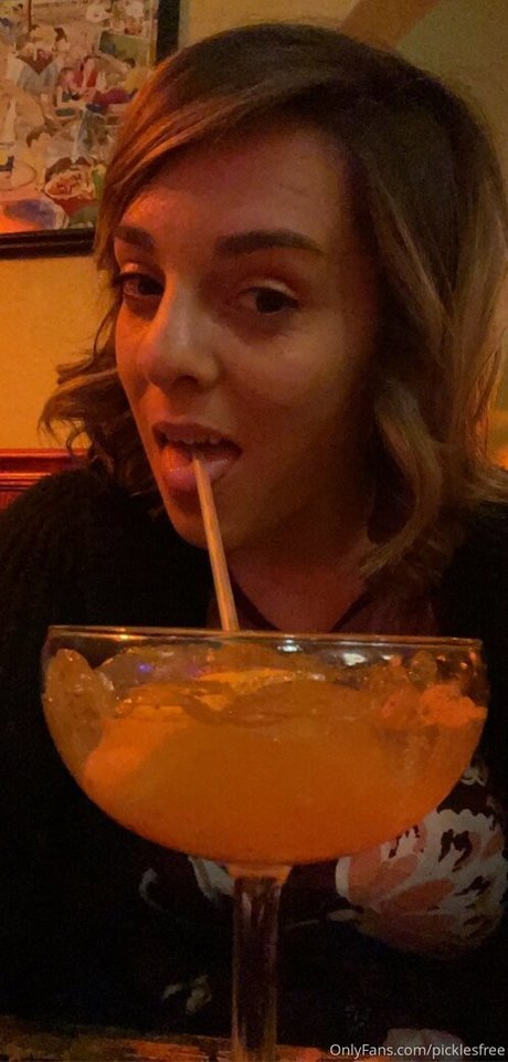 picklesfree pornstar exclusive images