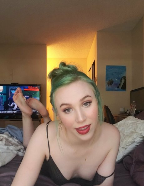 cheyisabear pornstar hd img