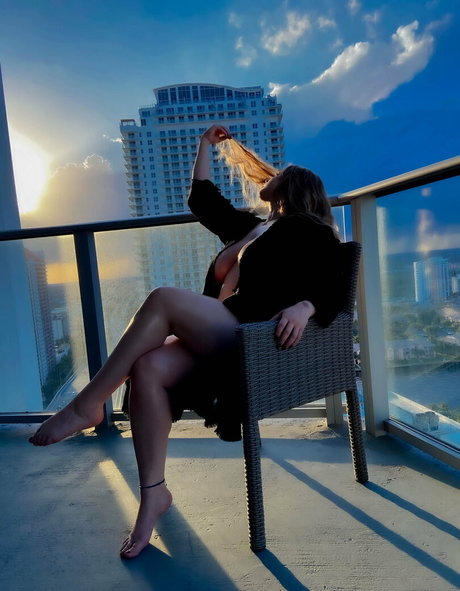 anime cosplay onlyfans sexy pic