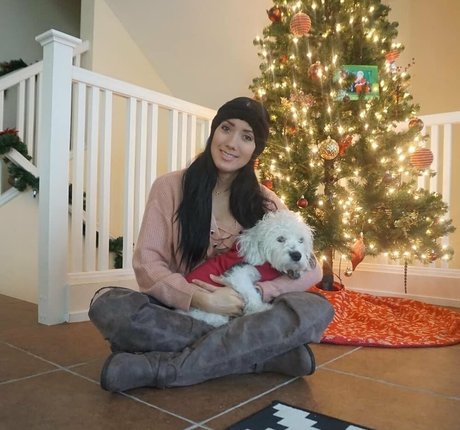 leahshines high quality pornstar pics