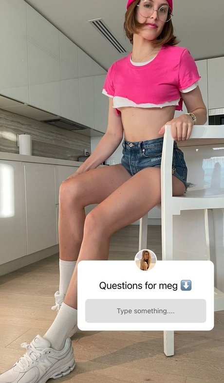 Genie Bouchard pornstar img