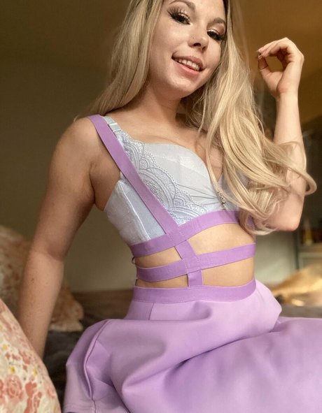 silicone onlyfans hot naked image