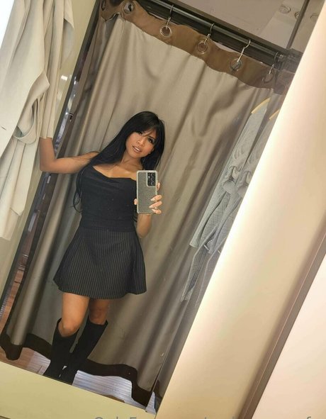 embersnowsfw pornstar naked pic