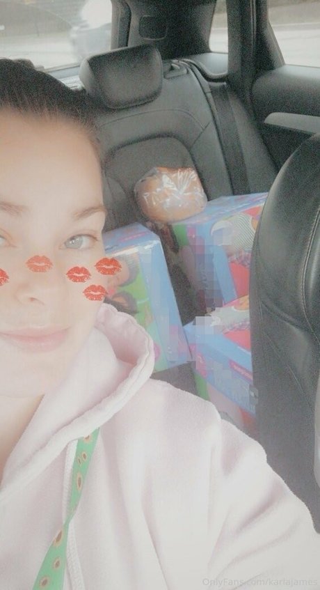 karlajames exclusive actress images