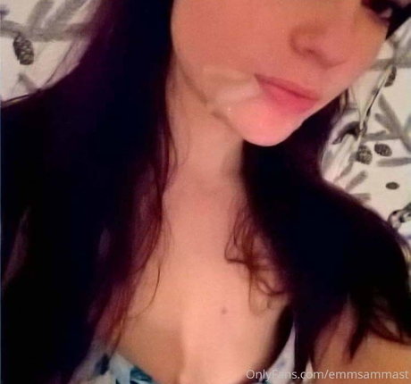 Emmsammast star sexy pics