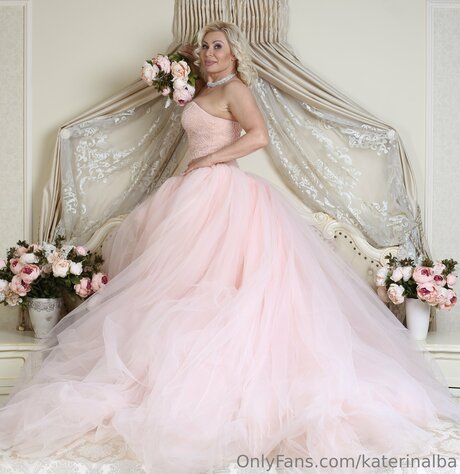 Katerinalba sexy actress picture