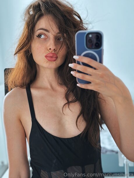 Little Lilu art pornstar picture