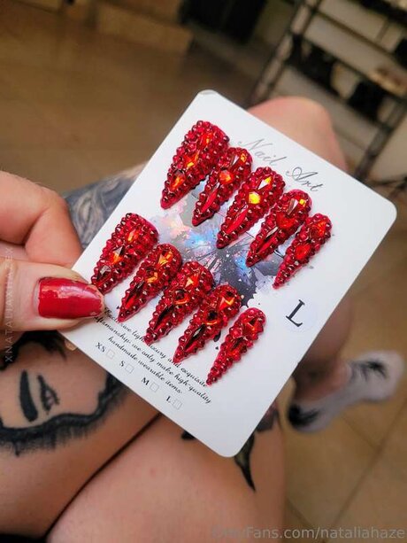 Nataliahaze top model image