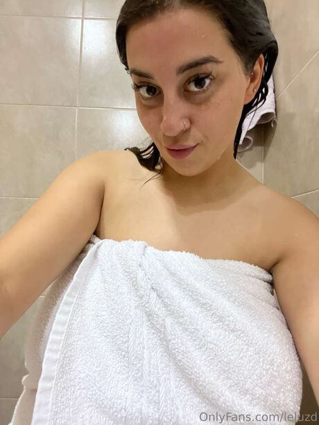 Leluzd free pornstar photo