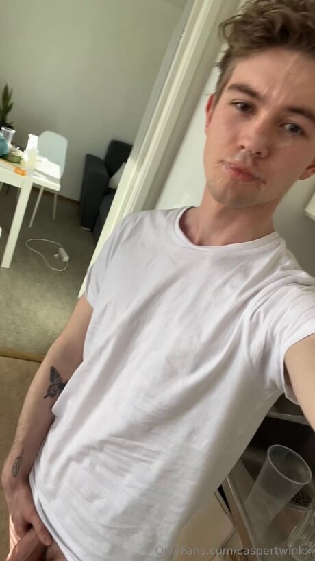 Caspertwinkx porn model galleries