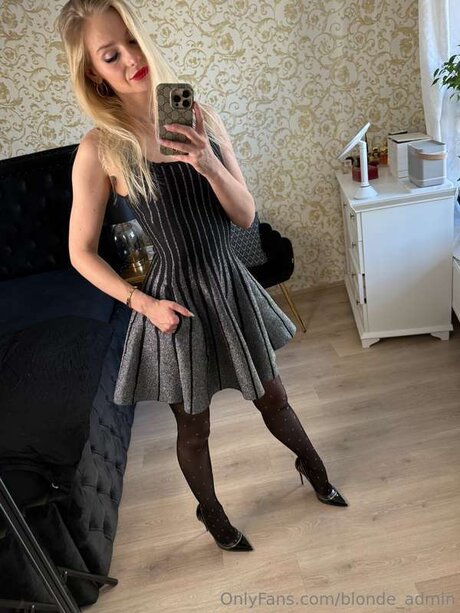 Blonde Admin hot model archive