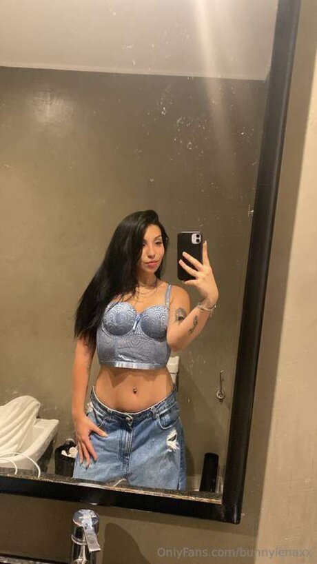 Its Emilyy beautiful model galleries