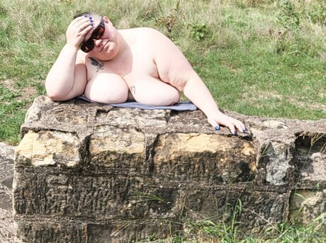 Synchronicityimab nude pornstar pictures