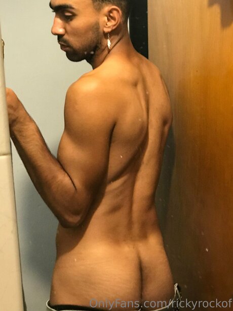 Rickyrockof star adult img