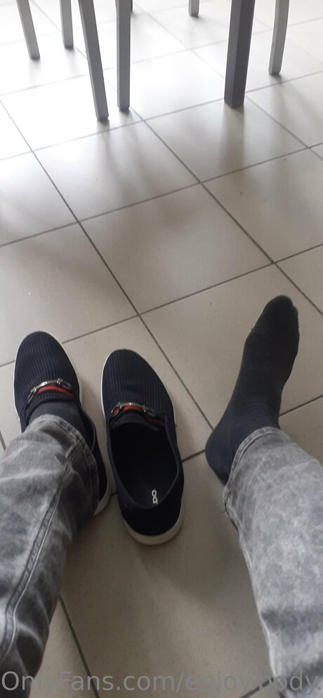 Enjoy Body And Foot star image