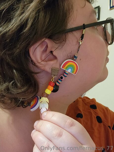 Fernacus 77 sexy star picture