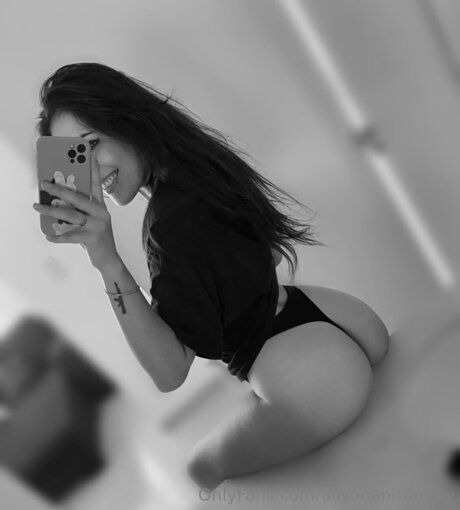 Alisonanittaonly beautiful model archive