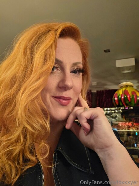 Foxxxyer exclusive actress image