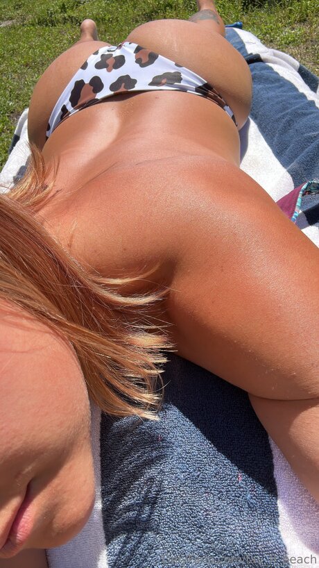 Fav Fl Peach star exclusive pictures