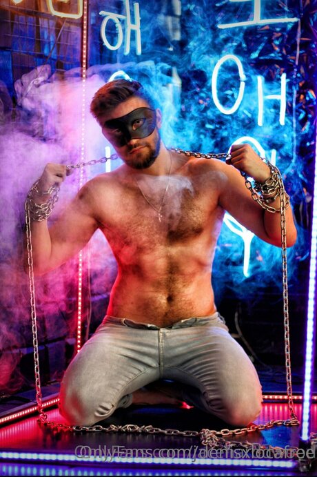 Inkeddenis pornstar exclusive pic